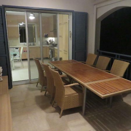 Villa Victoria Paphos ภายนอก รูปภาพ