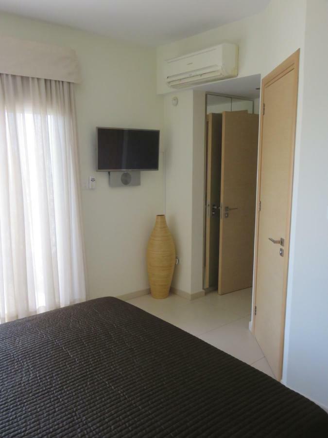 Villa Victoria Paphos ภายนอก รูปภาพ