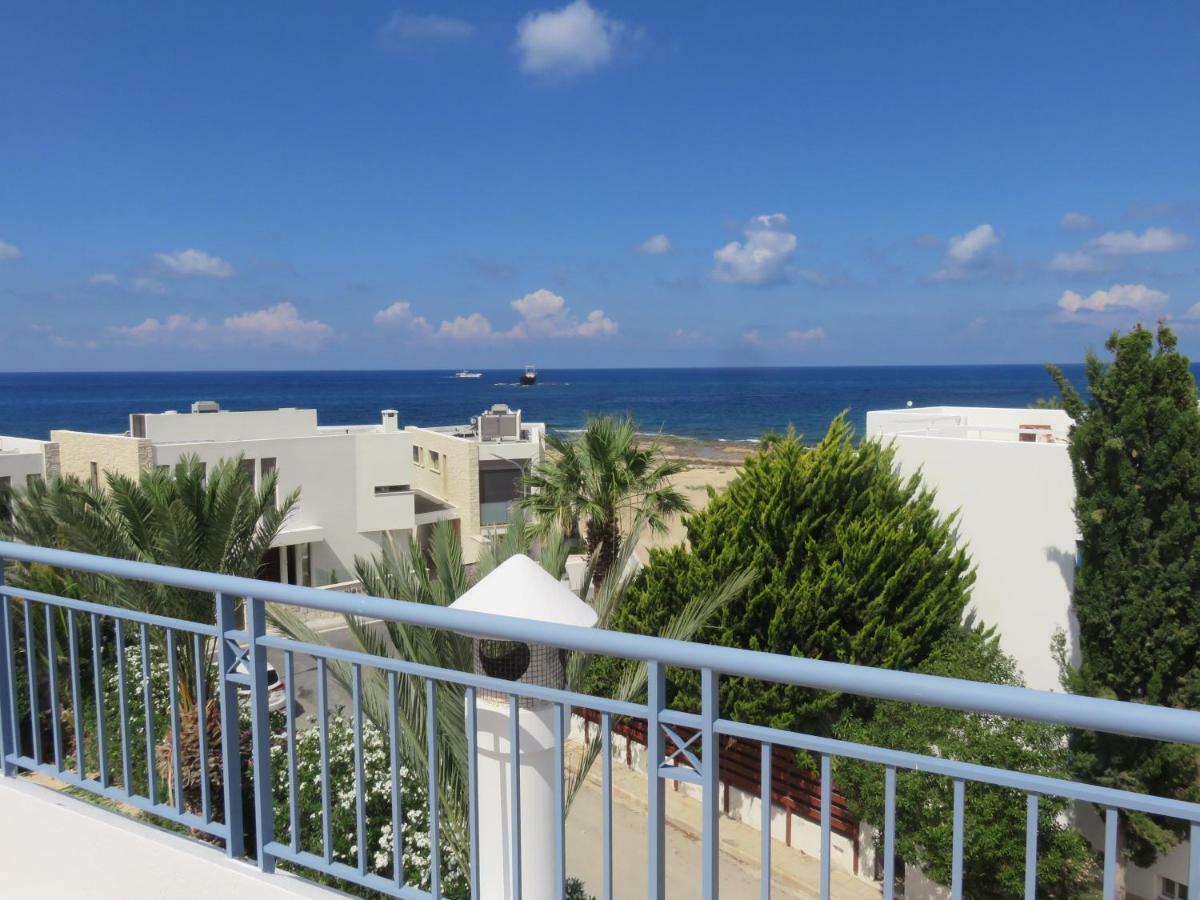 Villa Victoria Paphos ภายนอก รูปภาพ