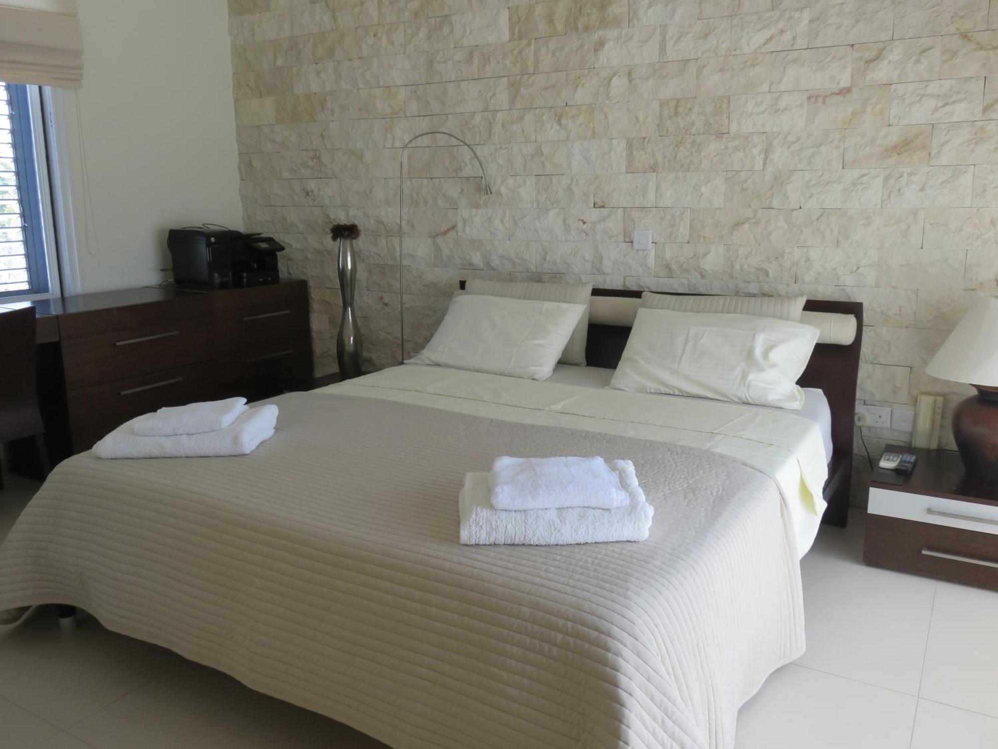 Villa Victoria Paphos ภายนอก รูปภาพ