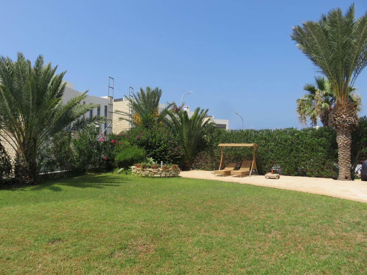 Villa Victoria Paphos ภายนอก รูปภาพ
